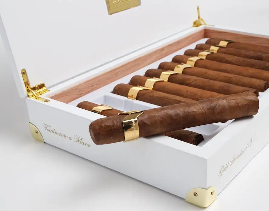 gold standard v cigars box 23
