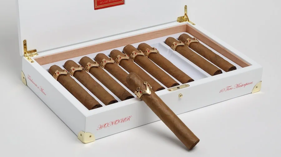 the suave disruption vicente blends honour cigars 2